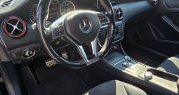Mercedes -benz A 45 AMG 4matic, kamera, poseban auto. .