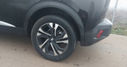 Peugeot 2008 1.5 BlueHDi - servisna povijest, LED farovi, keyless, i-Cockpit