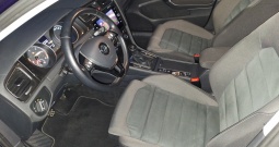 VW GOLF 1,6 TDI*Xenon*LED*Kamera*Webasto*Kuka