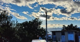 Mercedes C300e hibrid plug in benzinac 2021 g