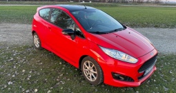 Ford Fiesta Red & Black ST-Line