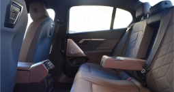 BMW 520i 208 KS Tiptronik M-Sportpaket -Head-Up, Kamera 360° - Novi model G60