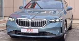 BMW SERIJA 5 520d xDrive