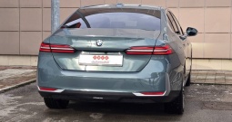 BMW SERIJA 5 520d xDrive