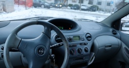 Toyota Yaris 1.0 VVT-i 2002.g.