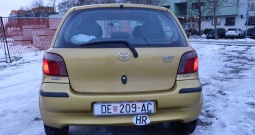 Toyota Yaris 1.0 VVT-i 2002.g.