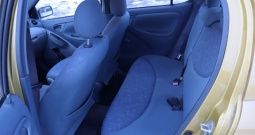 Toyota Yaris 1.0 VVT-i 2002.g.