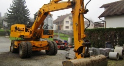 Liebherr A902 bager točkaš