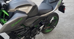 Kawasaki Z500 2024