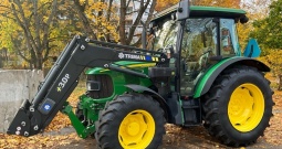 John Deere 5720