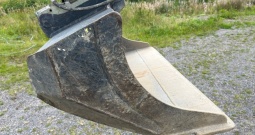 2015 Bager Volvo ECR25D + transportna prikolica