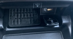 Mercedes Benz E-350 D, izuzetno opremljen