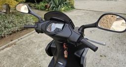 Gilera Runner 50-2T SP Special,mod.'14.,samo 2050 km,nije uvoz,kao nova,kartice!