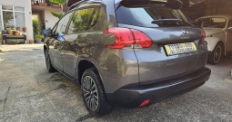 Peugeot 2008 1.6 HDI, mod'14, top stanje, može na kartice!