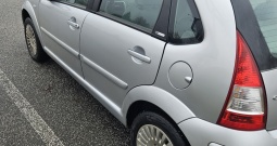 Citroen C 3 1,4i benzinac mali potrošać,registriran godinu dana,333000km prešao,