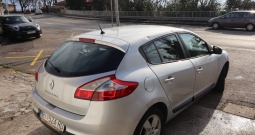 Renault Megane 1.6 16V, standardna oprema