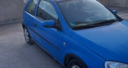 Opel corsa 1.2. Benzinac