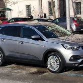 Grandland 1.2 ecco prvi vlasnik 32000 km