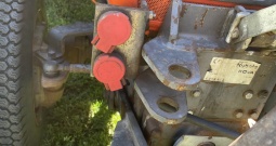 Traktor Kubota B2100 HST