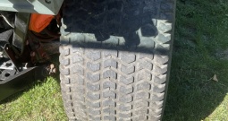 Traktor Kubota B2100 HST