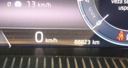 Škoda Octavia Combi 2.0 TDi DSG 150ks *LED, NAVIGACIJA*