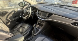 Opel Astra Sports Tourer 1.6 cdti, klima, pakring senzori