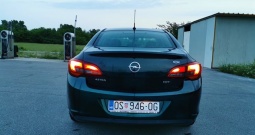 Opel Astra 1.6 CDTI Enjoy (limuzina)