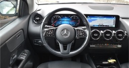 Mercedes GLA 180d 2.0 Automatik -Widescreen,DAB,Kamera -Business