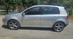 VW Golf V 1. 9 tdi