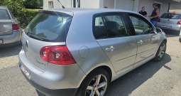 VW Golf V 1. 9 tdi