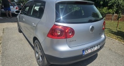 VW Golf V 1. 9 tdi