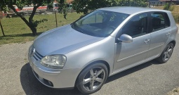 VW Golf V 1. 9 tdi