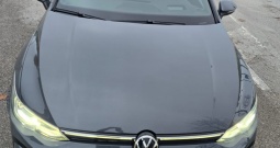 Golf 8 R Line 63400 km. DSG Panorama. Head Up displey