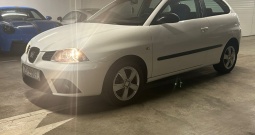 Prodajem Seat Ibiza 1.6 16V (105 ks), 2007.g.