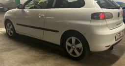 Prodajem Seat Ibiza 1.6 16V (105 ks), 2007.g.