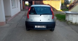 Prodajem auto Fiat Punto 1.2s