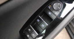 Mazda 3 2.0 Skyactiv *LED, NAVIGACIJA, KAMERA*
