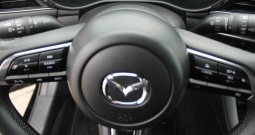 Mazda 3 2.0 Skyactiv *LED, NAVIGACIJA, KAMERA*