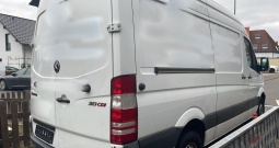 Mercedes-Benz Sprinter 313 srednja duzina visoki krov