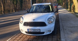 MINI One D Countryman