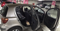 Toyota Yaris 1.3 VVTI 2003.