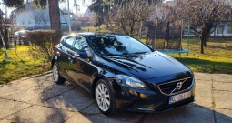 V40 D2