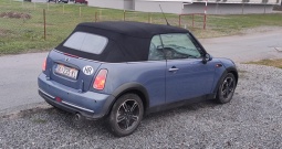 Mini One R52 Cabrio