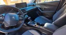 Peugeot 2008 1.5 BlueHDi Allure