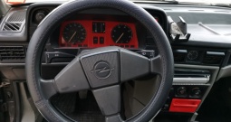Opel Kadett 1.6i Cabrio 1989. god
