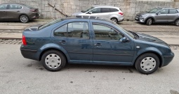 VW Bora 1.4 benzin, 2001.god., više u opisu