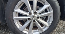 Nissan Qashqai 1.5 dci super stanje-kartice