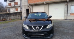 Nissan Qashqai 1.5 dci super stanje-kartice