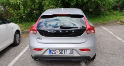 Volvo V40 D2 Automatik, 2019 godište