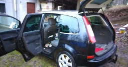 Prodaje se ford c-max 1.6 tdci 2005. godina.